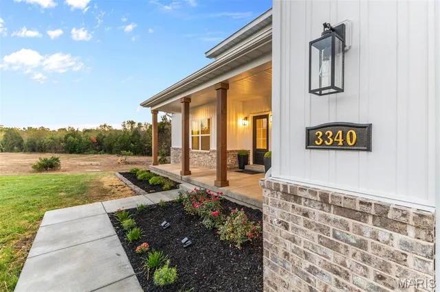 $524,900 | 3340 Weatherby Lane, Farmington, MO 63640