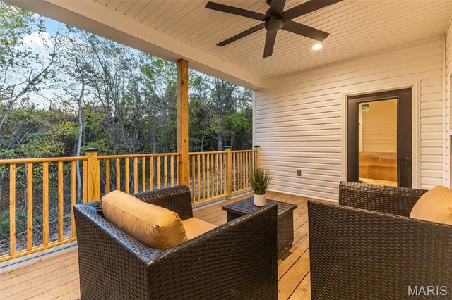 $524,900 | 3340 Weatherby Lane, Farmington, MO 63640