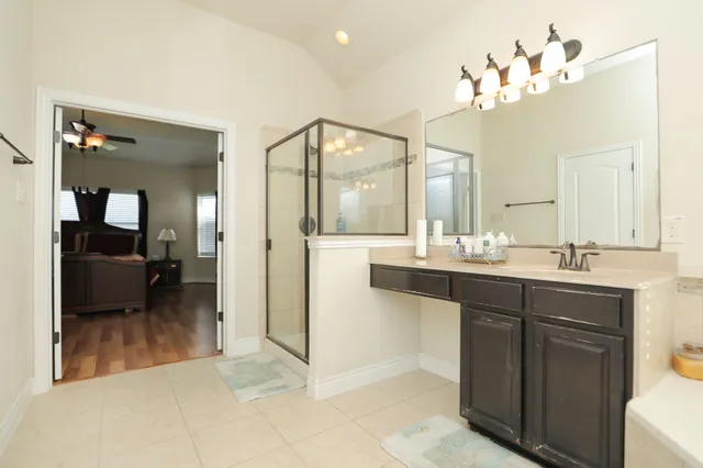 $2,500 | 23310 Parkway Lakes Lane, Richmond, TX 77407