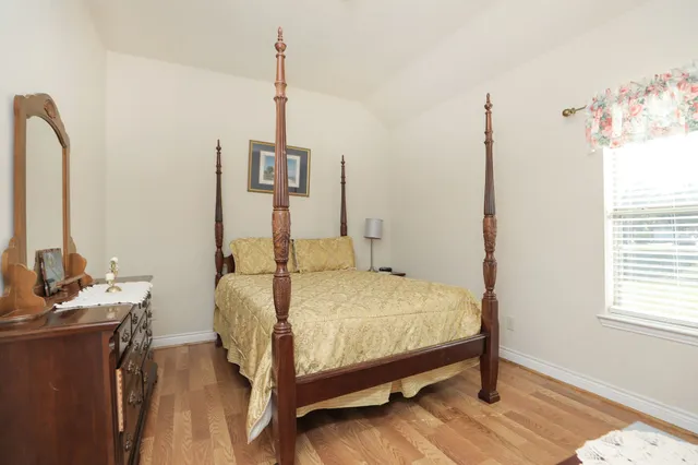 $2,500 | 23310 Parkway Lakes Lane, Richmond, TX 77407