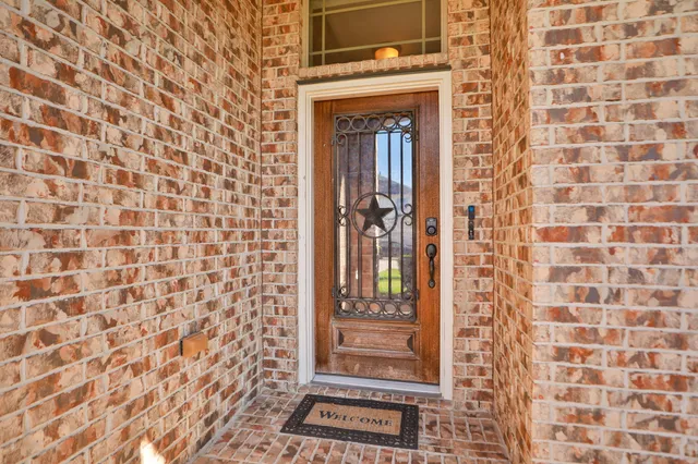 $2,500 | 23310 Parkway Lakes Lane, Richmond, TX 77407