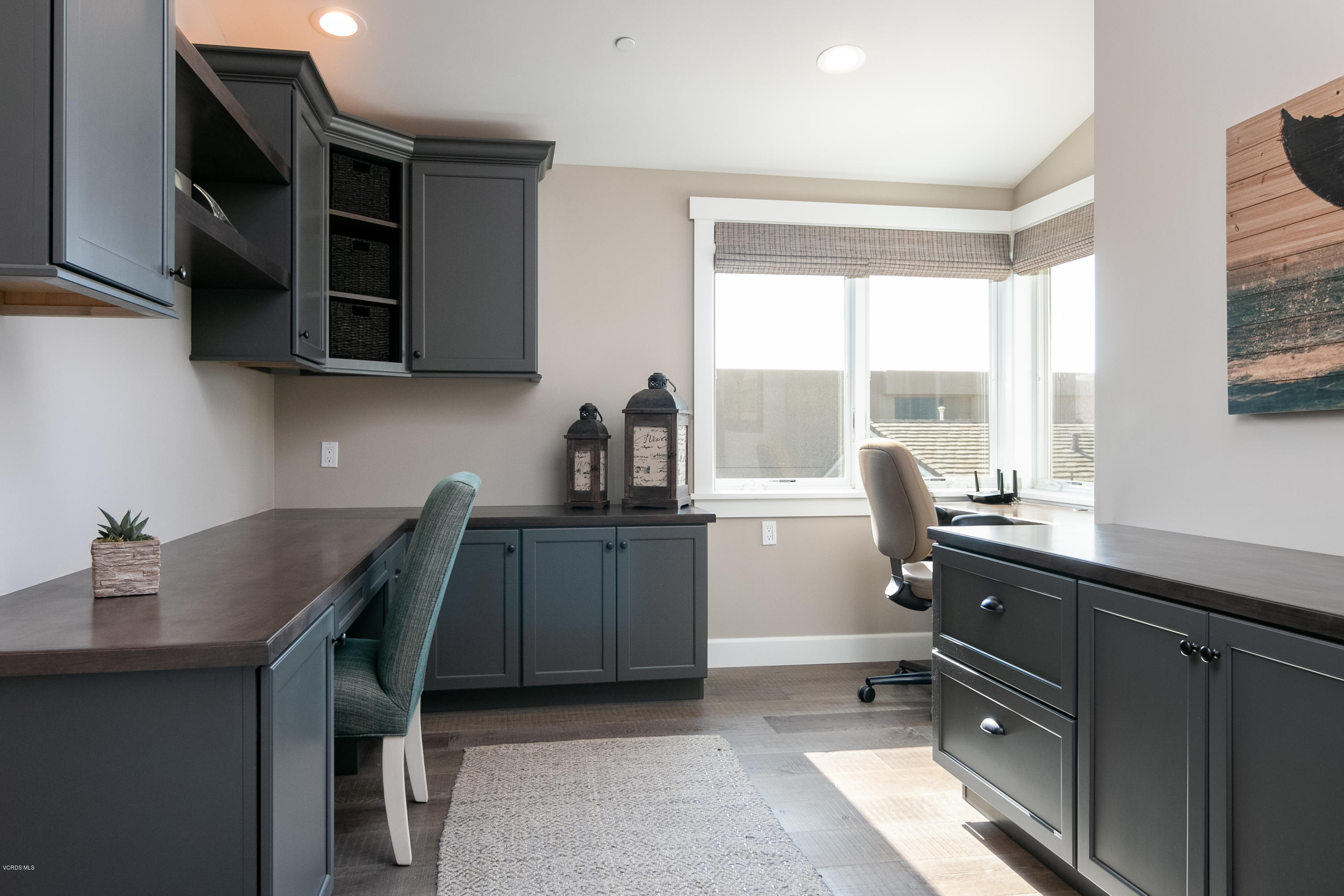 935 Mandalay Beach Road Oxnard, CA 93035 - Photo 36 of 67 Office