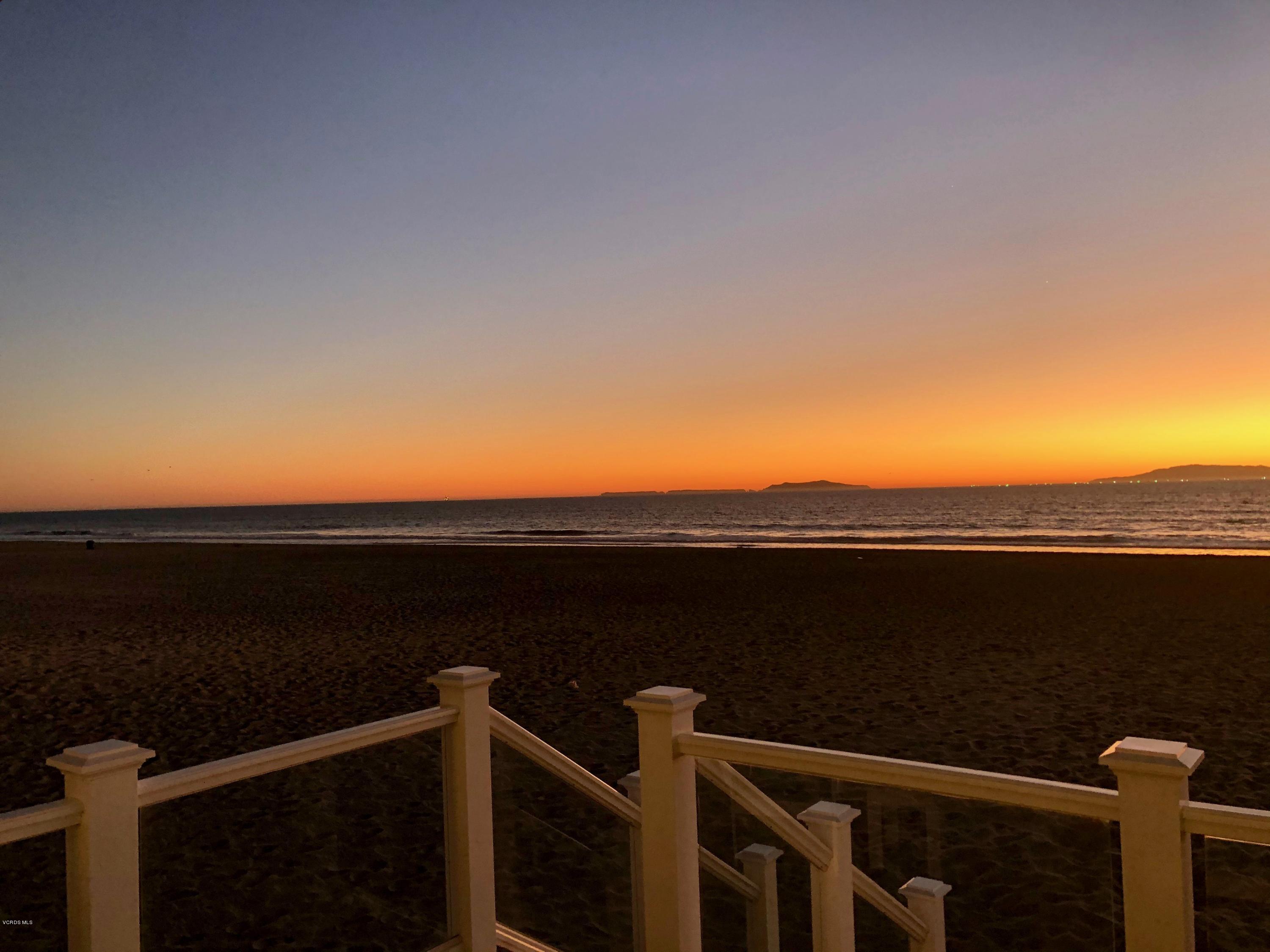 935 Mandalay Beach Road Oxnard, CA 93035 - Photo 63 of 67 a view of a balcony with an outdoor space