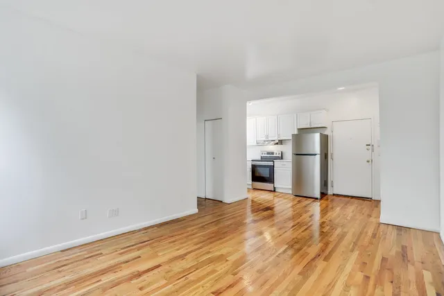 $2,000 | 11 Cuneo Place, Unit 4A, Jersey City, NJ 07307