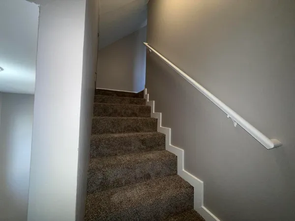 $2,000 | 633 Bagley Avenue, Ypsilanti, MI 48198