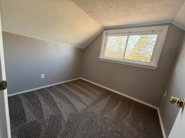 $2,000 | 633 Bagley Avenue, Ypsilanti, MI 48198