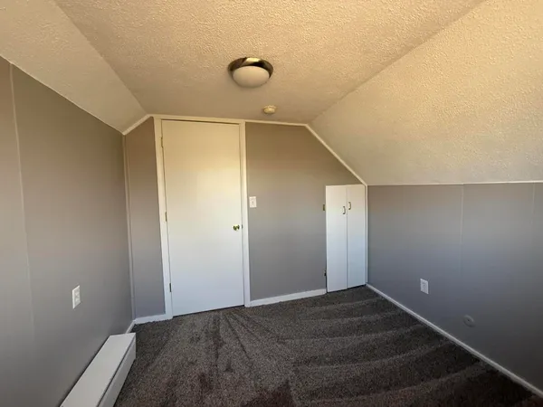 $2,000 | 633 Bagley Avenue, Ypsilanti, MI 48198