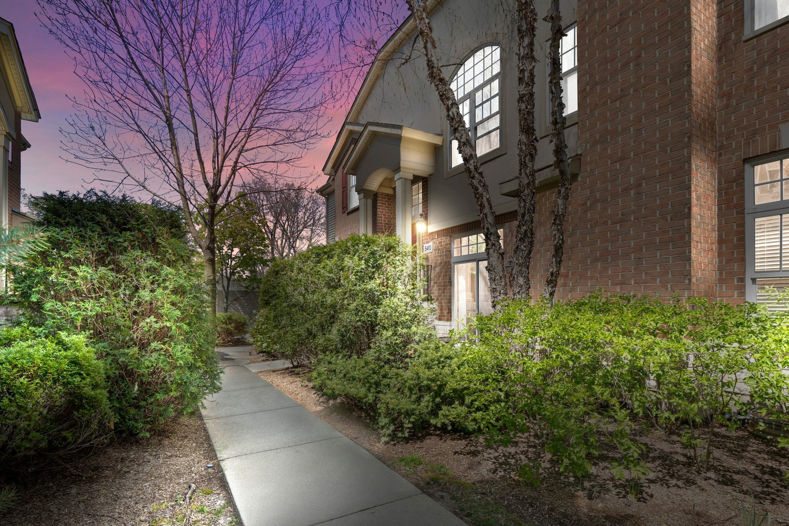 540 South Commons Court Deerfield, IL 60015 - Photo 1 of 17
