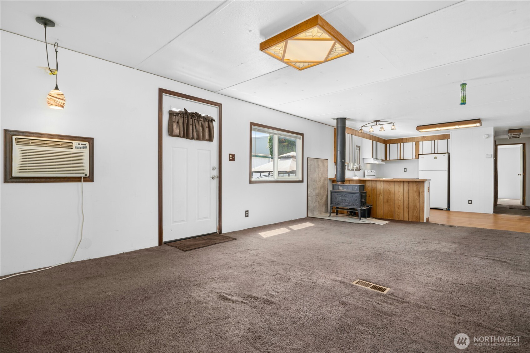 7031 Northeast 175th Street, Unit 5 Kenmore, WA 98028 - Photo 13 of 25