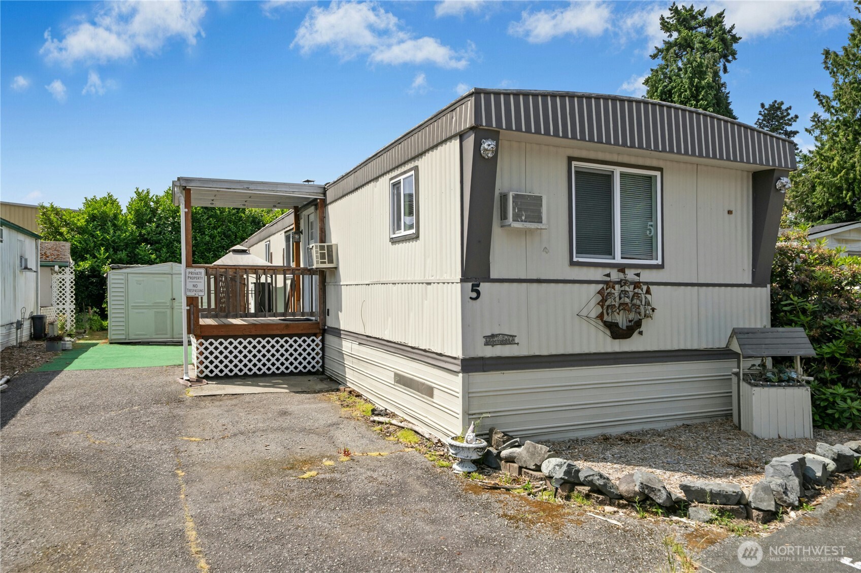 7031 Northeast 175th Street, Unit 5 Kenmore, WA 98028 - Photo 6 of 25