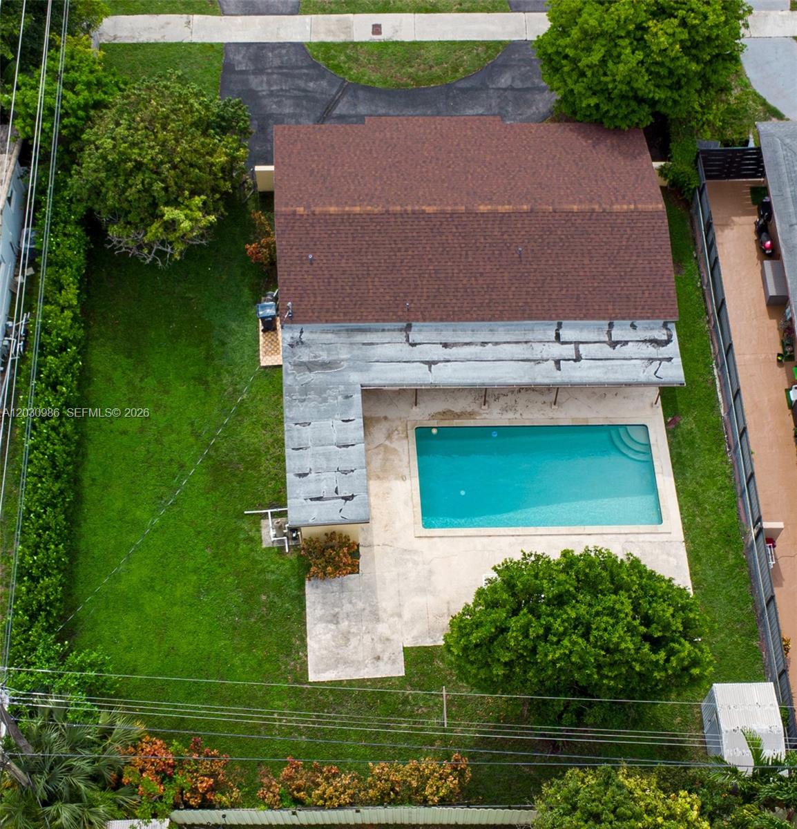 3210 Southwest 94th Court Miami, FL 33165 - Photo 40 of 47