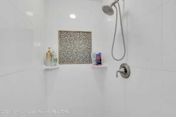 $6,000 | 411 Harding Avenue, Seaside Heights, NJ 08751