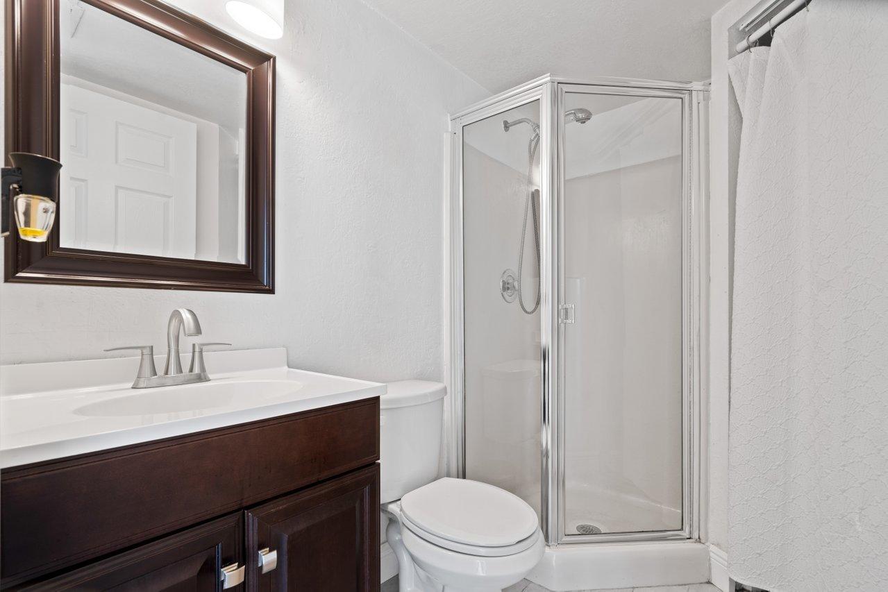 8267 Thames Boulevard, Unit B Boca Raton, FL 33433 - Photo 11 of 24 011-8267ThamesBoulevard-BocaRaton-FL-334