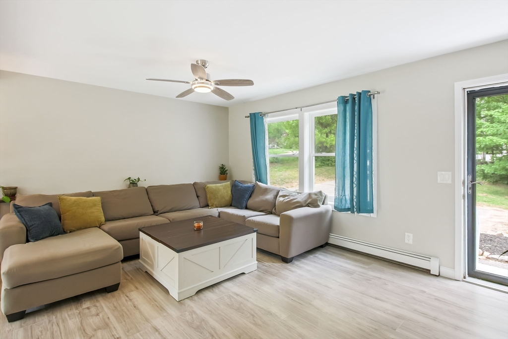 815 Wauwinet Road Barre, MA 01005 - Photo 4 of 35 Gallery Image 4