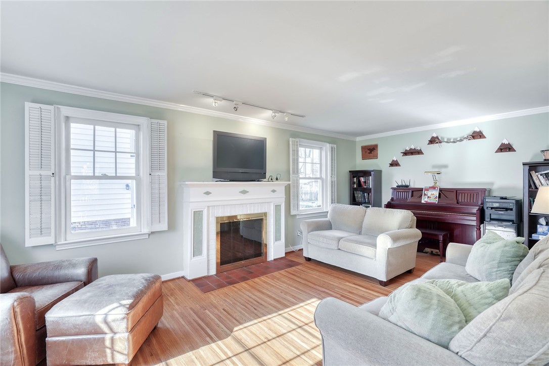 131 Sylvan Road Brighton, NY 14618 - Photo 3 of 22