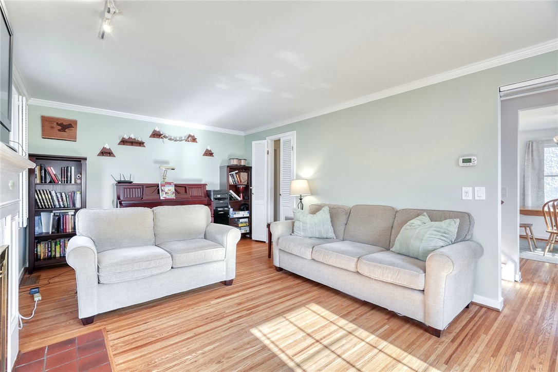 131 Sylvan Road Brighton, NY 14618 - Photo 4 of 22