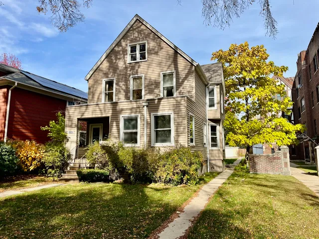 $450,000 | 1323 Washington Street, Evanston, IL 60202