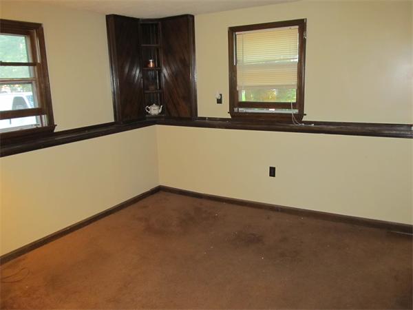 225 Allen Road Billerica, MA 01821 - Photo 7 of 12