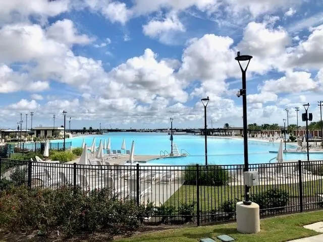 $302,892 | 2224 Manila Lane, Texas City, TX 77568