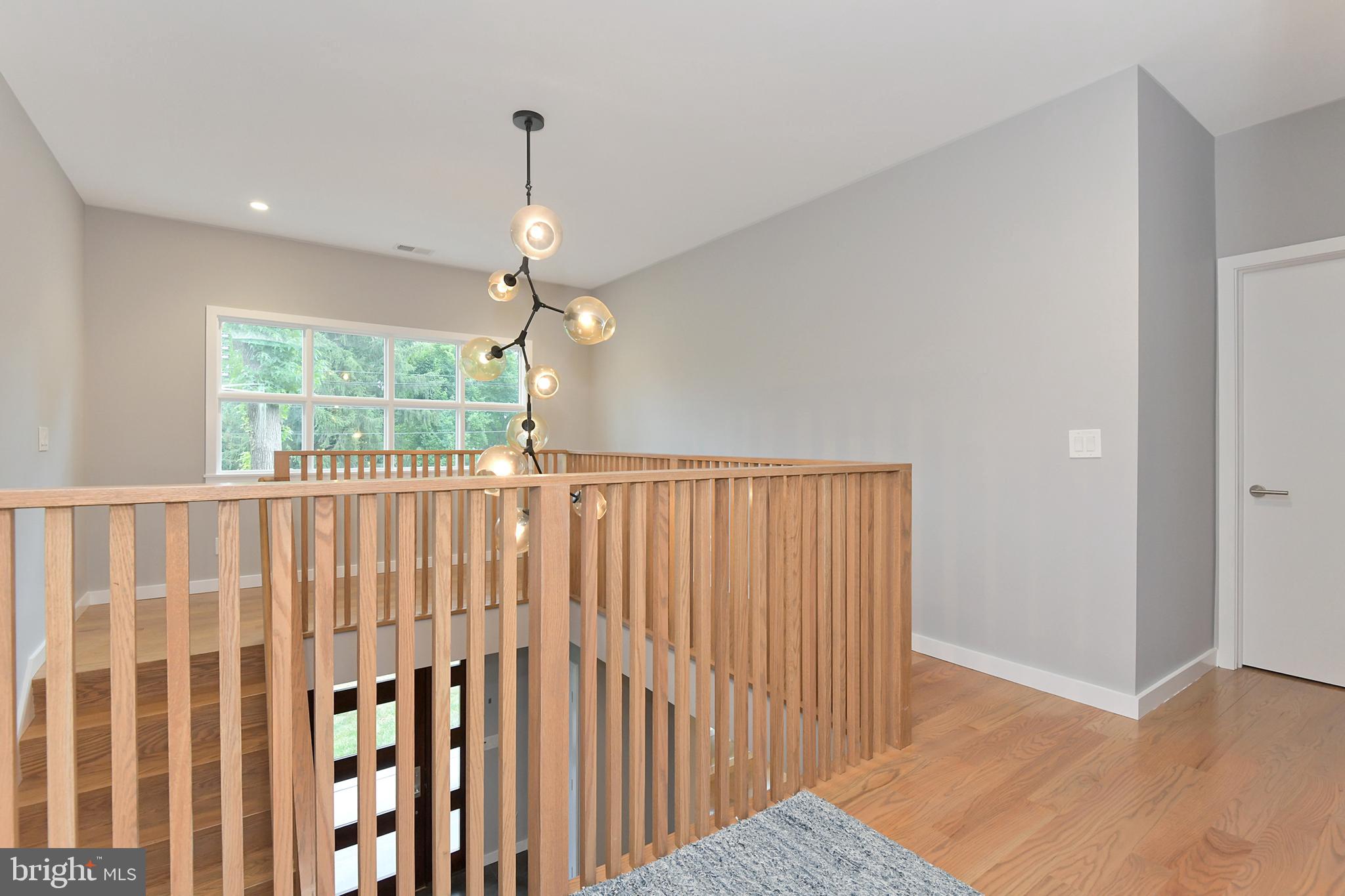 160 Sycamore Road Princeton, NJ 08540 - Photo 19 of 34 Upper Floor Stair Landing