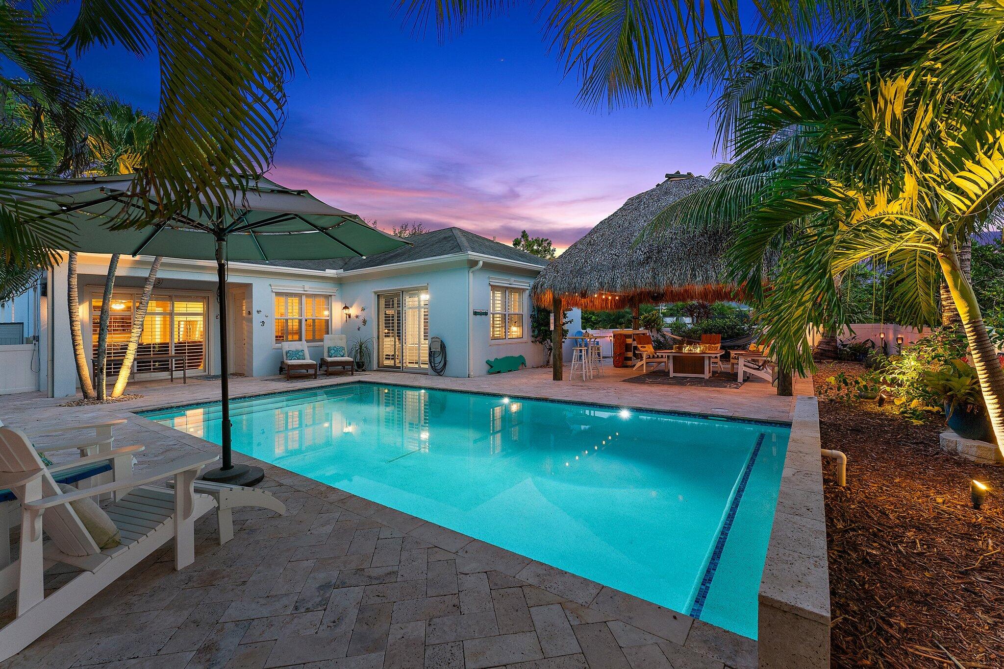 334 Caravelle Drive Jupiter, FL 33458 - Photo 37 of 55 Patio View Twilight