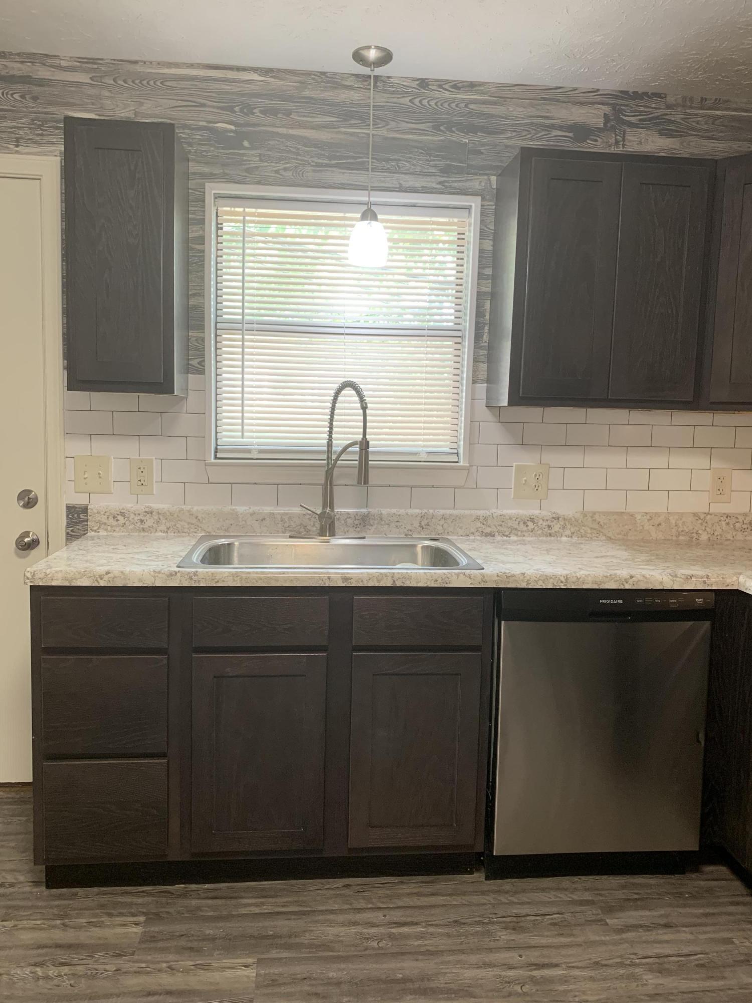 629 Ridge Road, Unit 110 Sevierville, TN 37862 - Photo 6 of 19 7BBE667E-424C-43F9-9635-2ACD2460E6CE