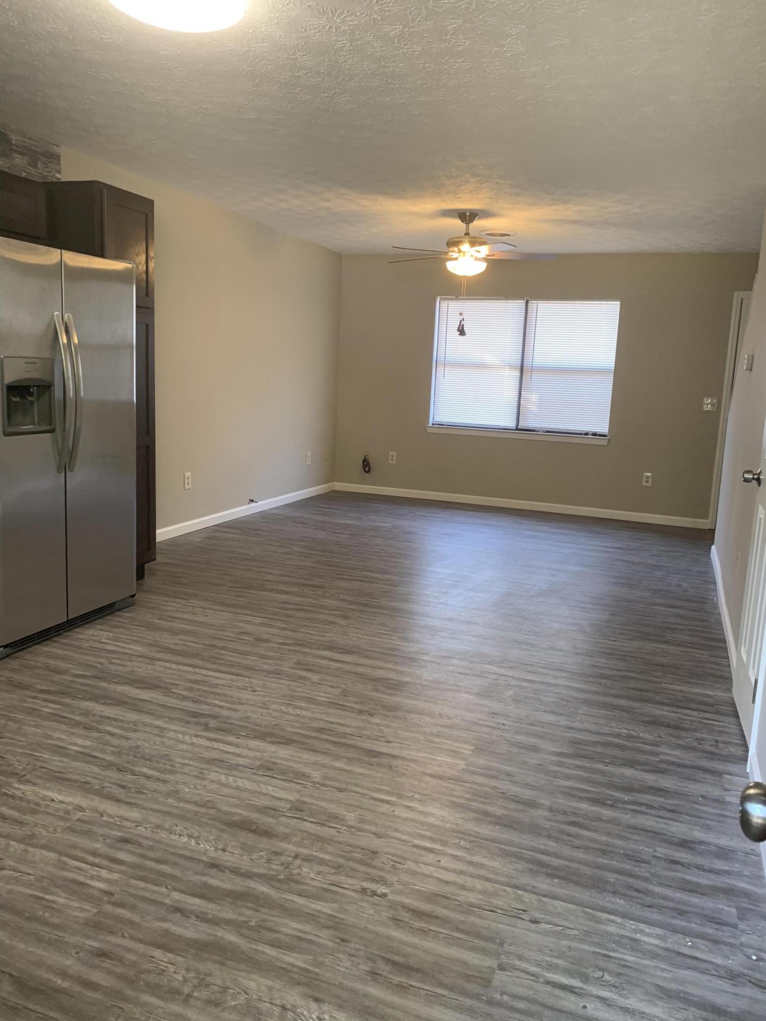 629 Ridge Road, Unit 110 Sevierville, TN 37862 - Photo 8 of 19 58A2FACF-0A34-49BD-8172-FF8E371830FB