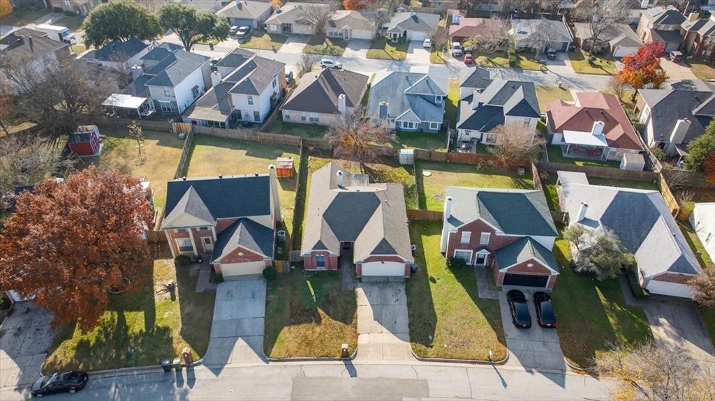 920 Danforth Place Arlington, TX 76017 - Photo 27 of 28 an aerial view of a house