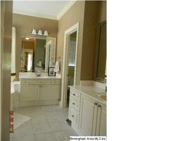 641 Meadow Ridge Drive Birmingham, AL 35242 - Photo 10 of 30