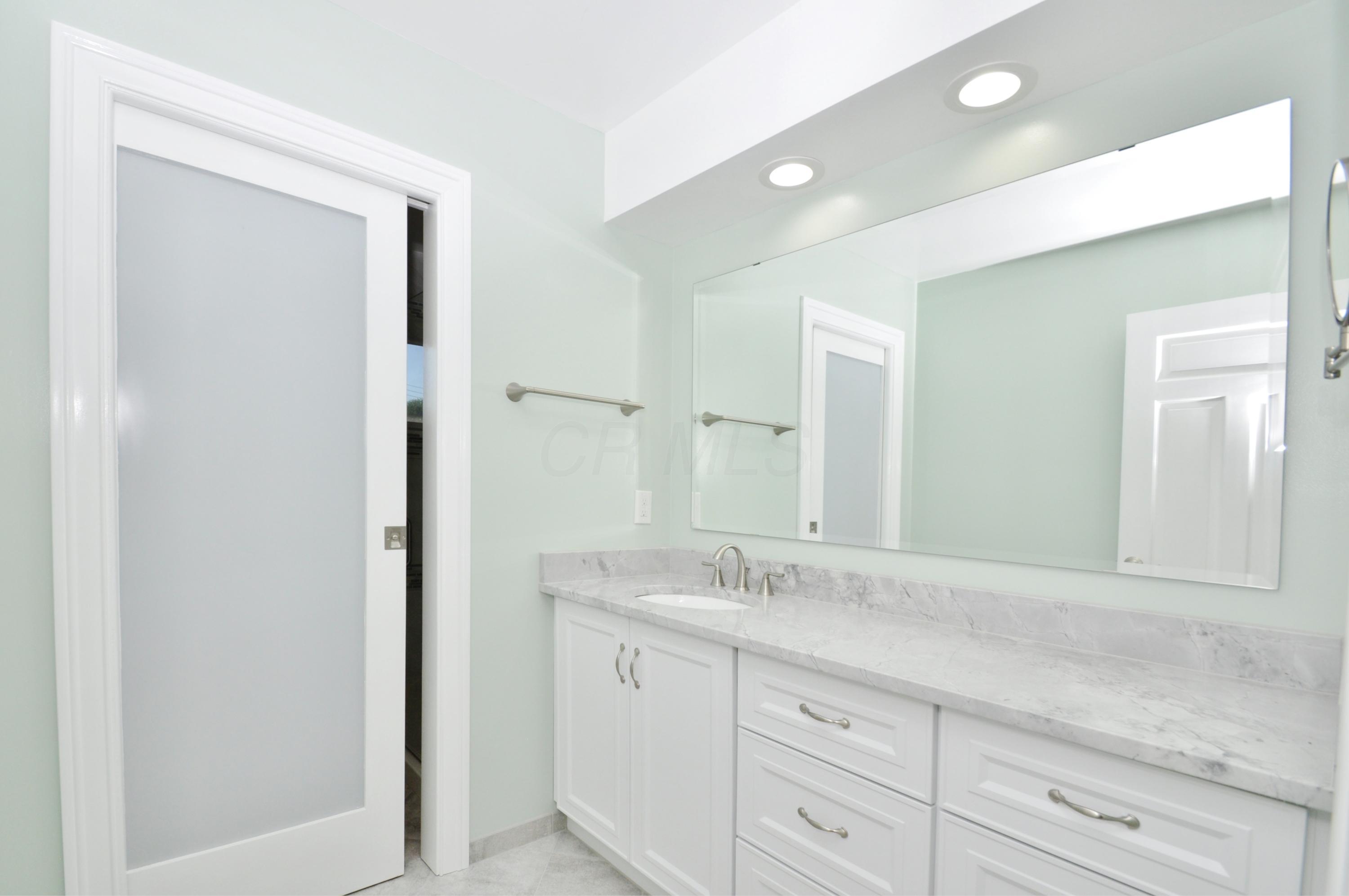 4210 Rudy Road Columbus, OH 43214 - Photo 9 of 29 Gallery Image 9