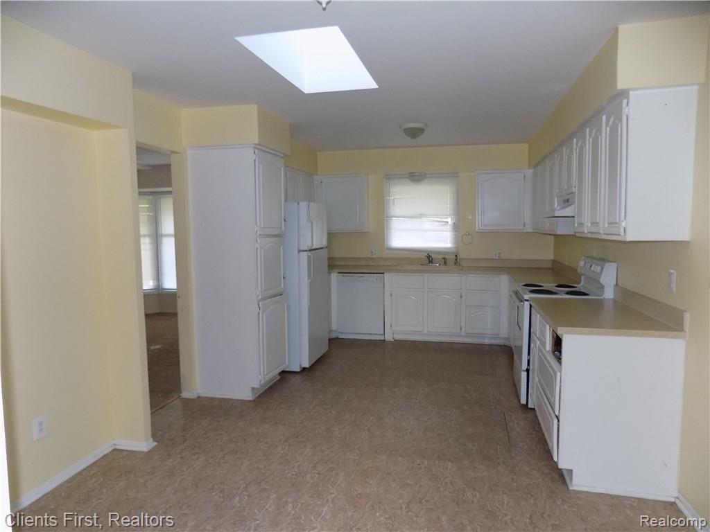 5955 North Lilley Road Canton, MI 48187 - Photo 12 of 30