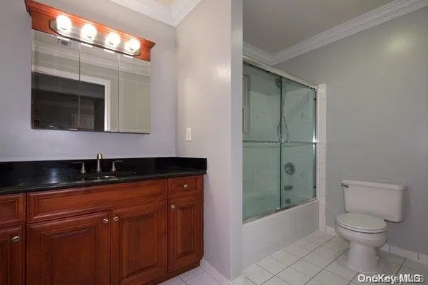 $3,405 | 143 Overlook Drive, Unit 143, Farmingville, NY 11738