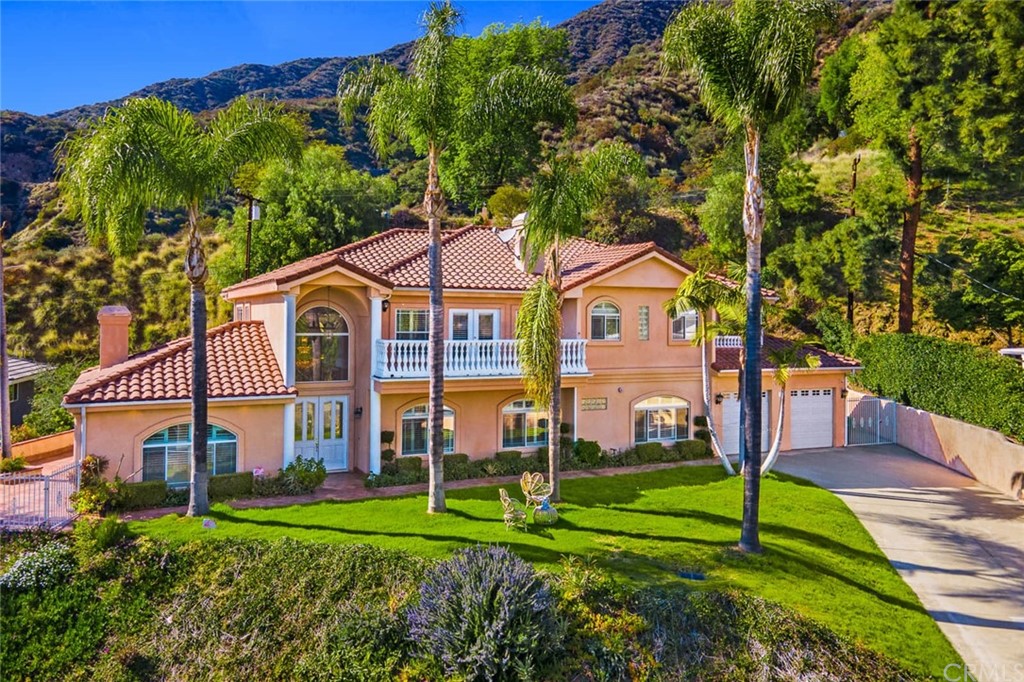 2209 Canyon Road Arcadia, CA 91006 - Photo 2 of 62