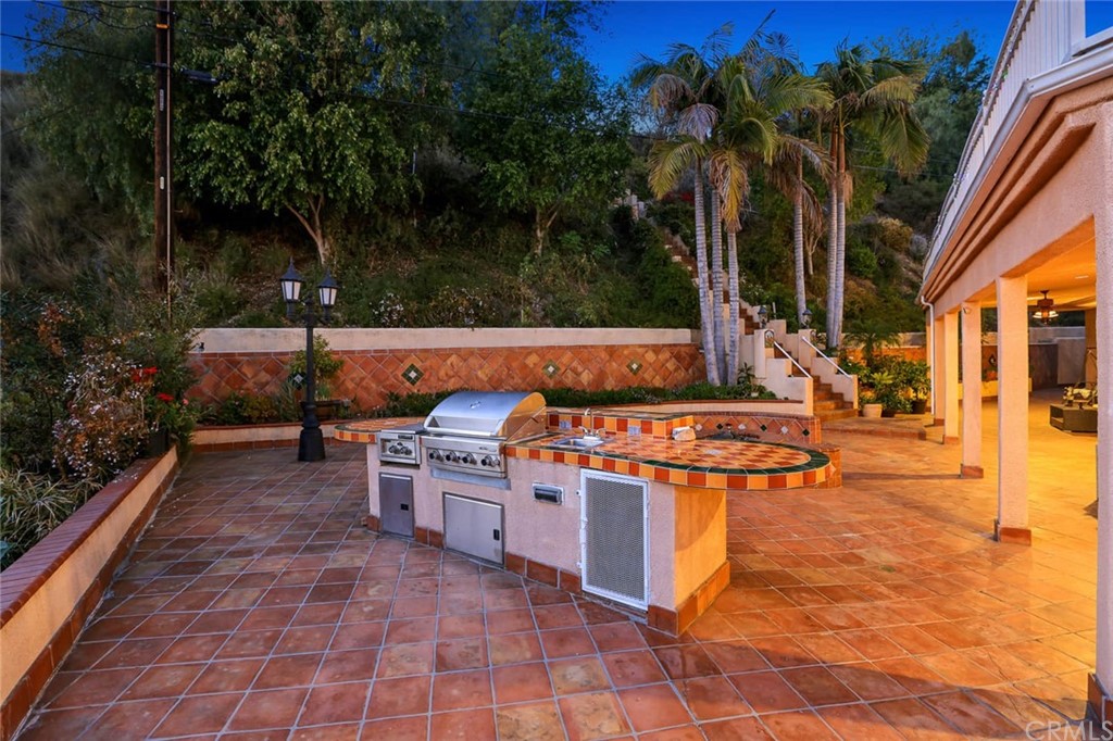 2209 Canyon Road Arcadia, CA 91006 - Photo 42 of 62