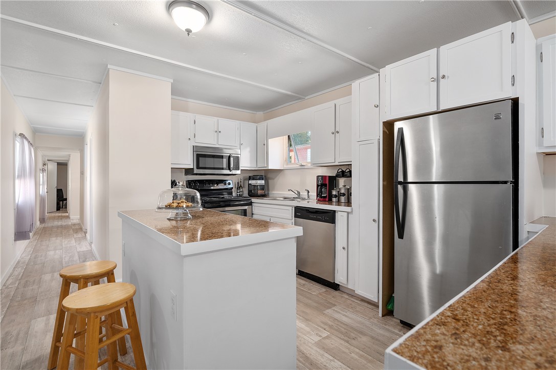 31 Rexmere Road Burrillville, RI 02839 - Photo 8 of 30