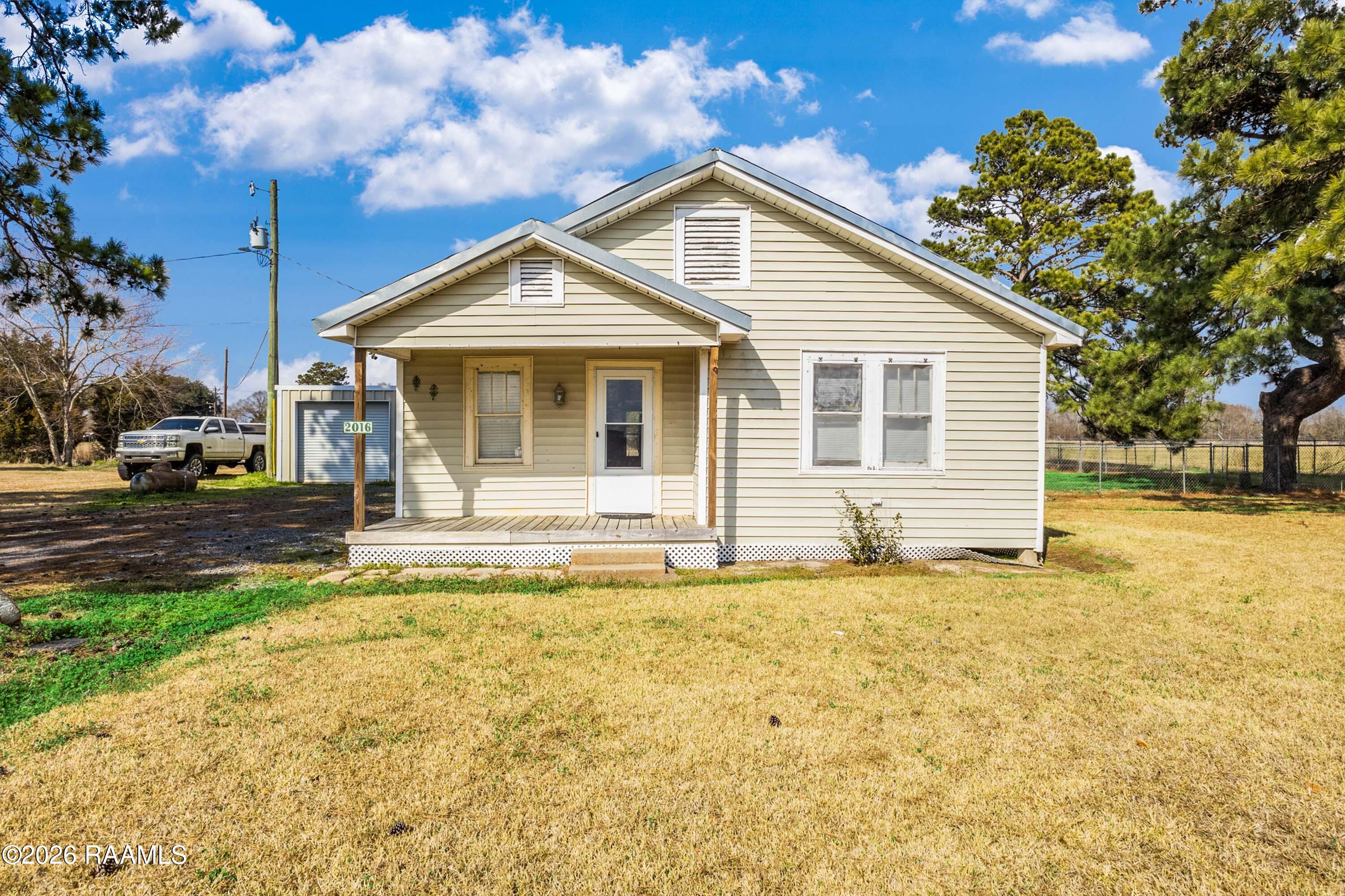 2016 Federal Opelousas, LA 70570 - Photo 1 of 15 Front