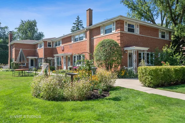 $340,000 | 1812 Oakton Street, Evanston, IL 60202