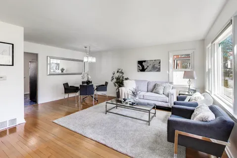 $319,000 | 1812 Oakton Street, Evanston, IL 60202