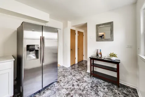 $319,000 | 1812 Oakton Street, Evanston, IL 60202