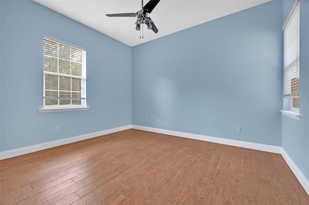 9824 Brantley Road Lithia, FL 33547 - Photo 24 of 38 an empty room with windows