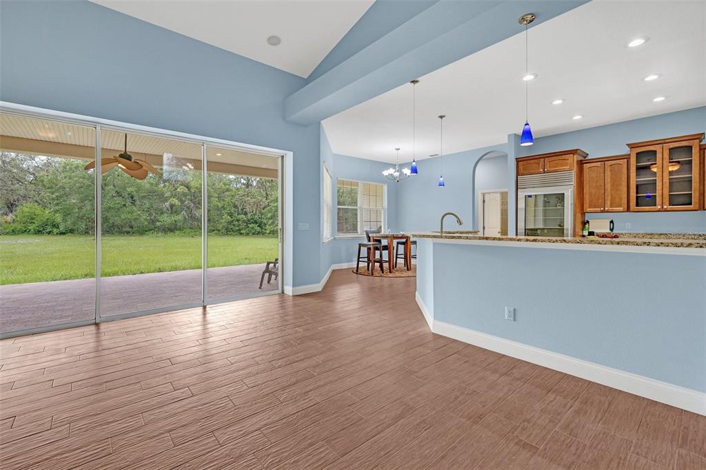 9824 Brantley Road Lithia, FL 33547 - Photo 7 of 38