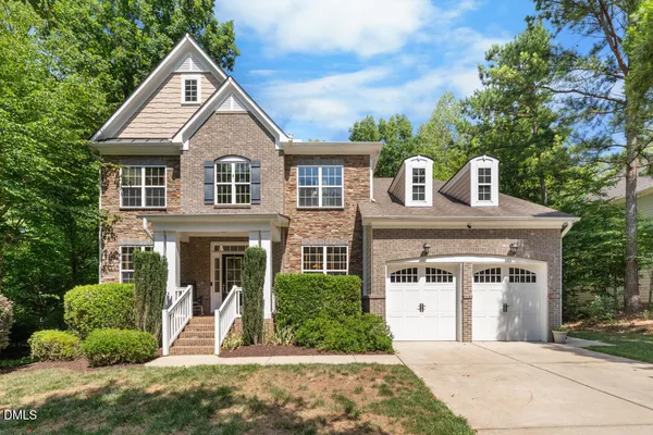 $780,000 | 605 North Scotswood Boulevard, Hillsborough, NC 27278