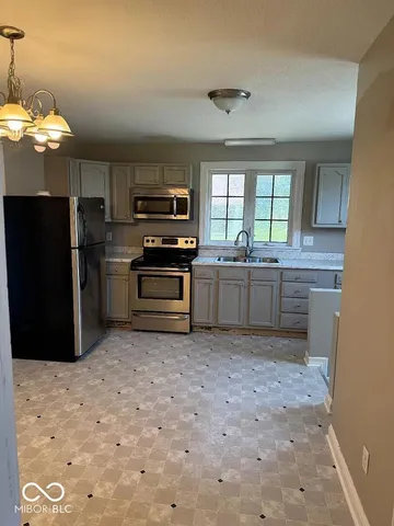 $215,000 | 1610 19th Street, Columbus, IN 47201