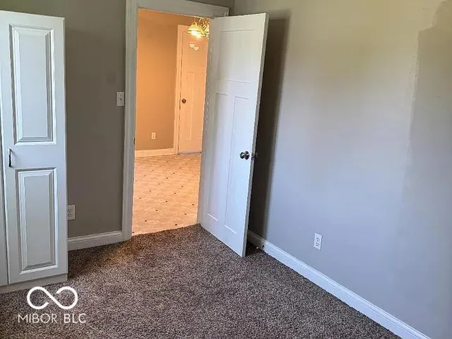 $215,000 | 1610 19th Street, Columbus, IN 47201