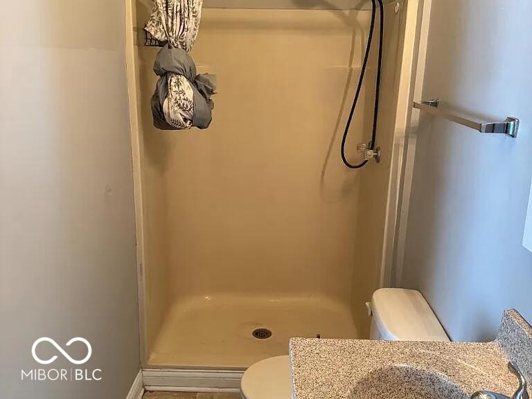 1610 19th Street Columbus, IN 47201 - Photo 6 of 25