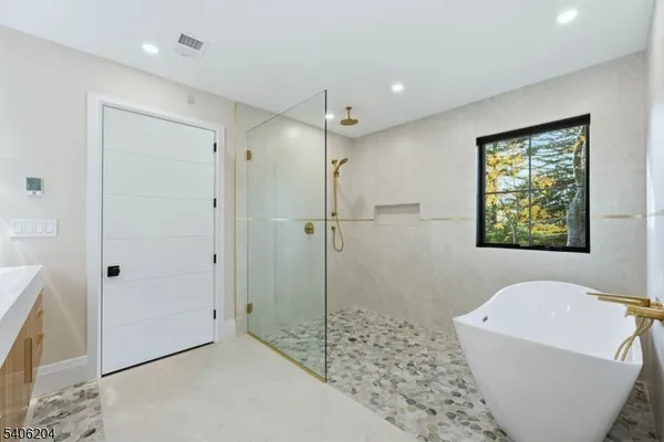 $2,850,000 | 121 Engle Street, Cresskill, NJ 07626