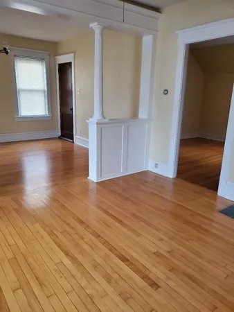 $1,650 | 362 Pearce Street, Unit 3, Fall River, MA 02720