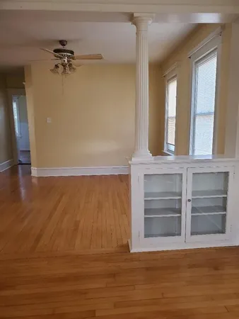 $1,650 | 362 Pearce Street, Unit 3, Fall River, MA 02720