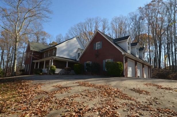 577 Peach Orchard Road Andersonville, TN 37705 - Photo 2 of 37 Front
