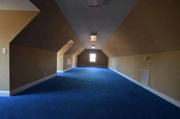 577 Peach Orchard Road Andersonville, TN 37705 - Photo 33 of 37 Bonus Room (abv Garage)